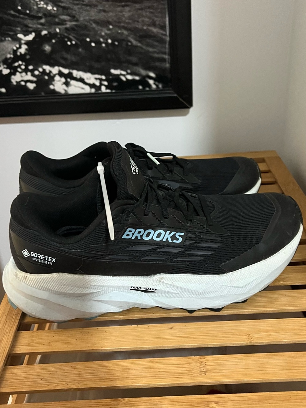 Brooks Men's Black with White Midsole Running Shoes - Picture 3 of 5